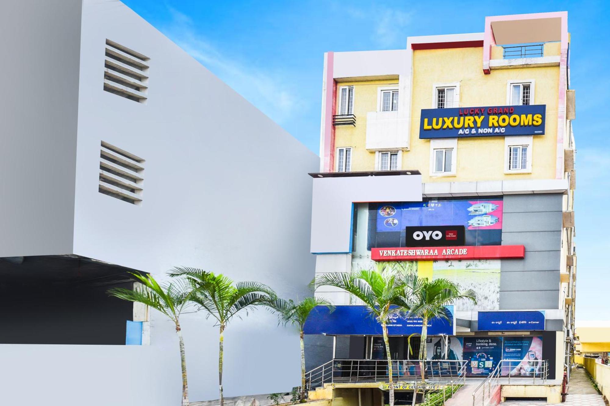 Hotel O Lucky Grand Hyderabad Exterior photo