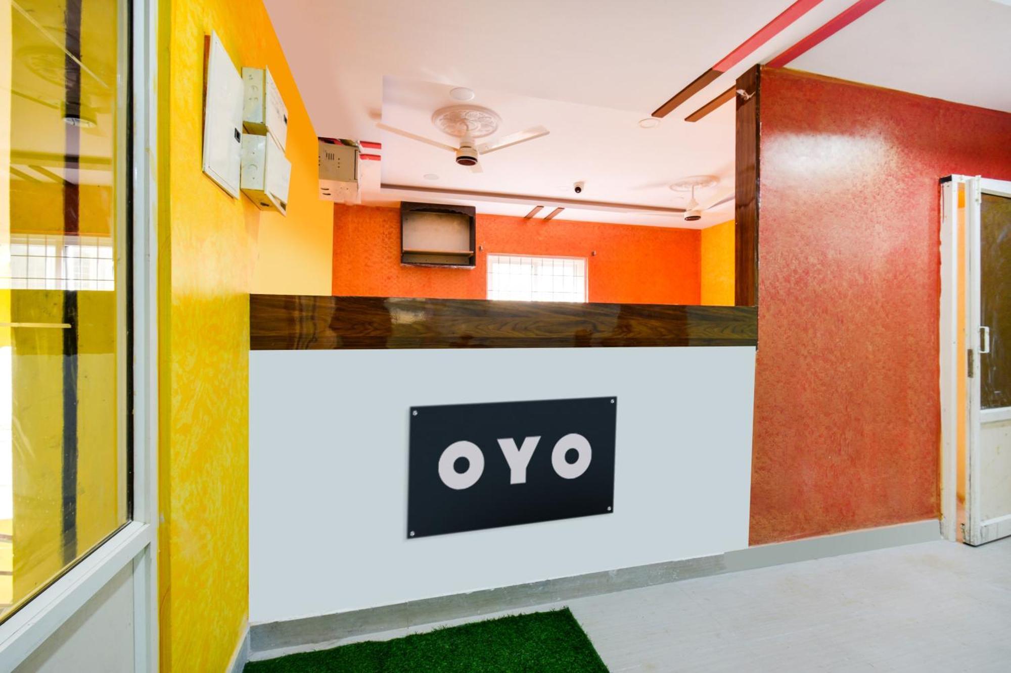 Hotel O Lucky Grand Hyderabad Exterior photo
