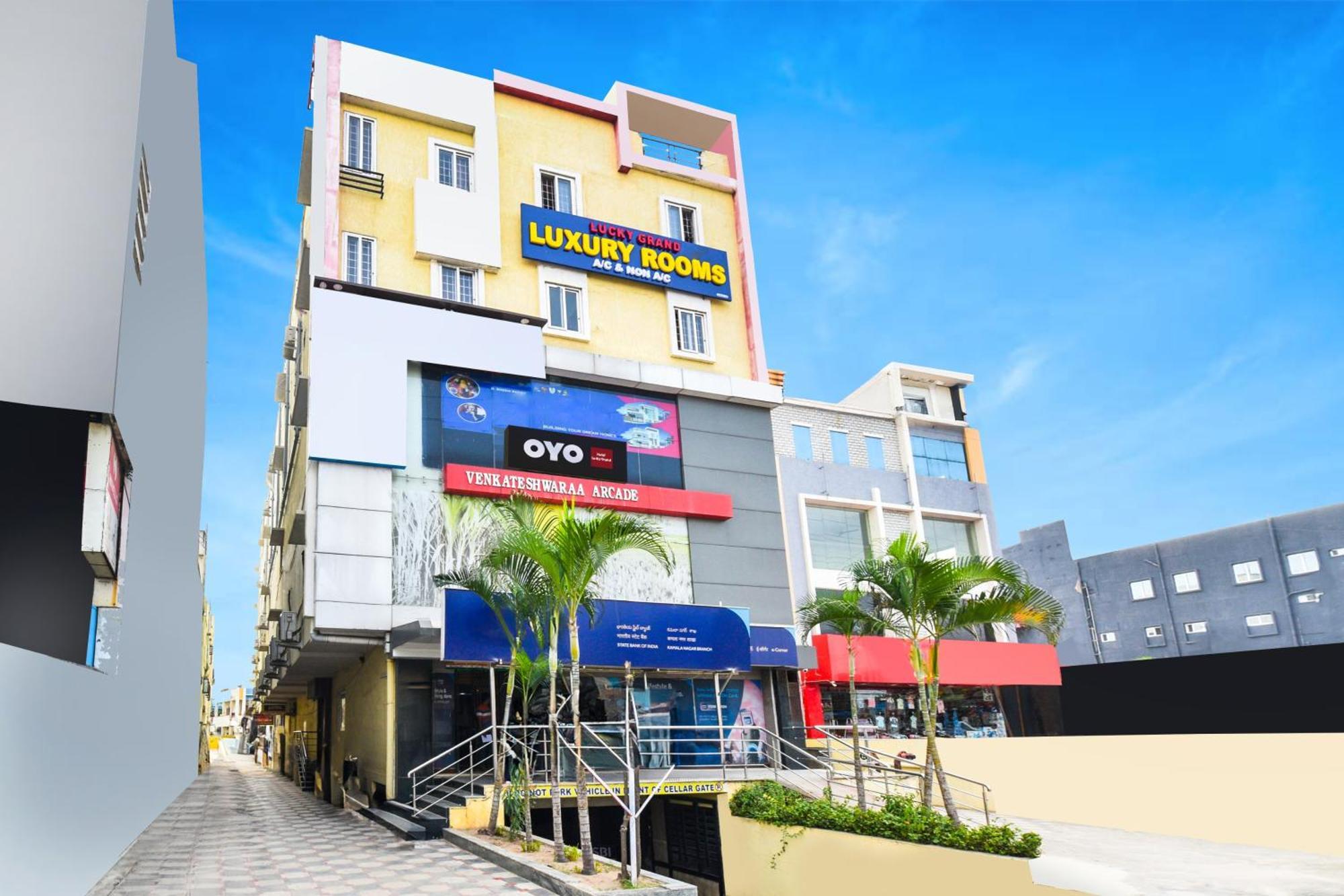 Hotel O Lucky Grand Hyderabad Exterior photo